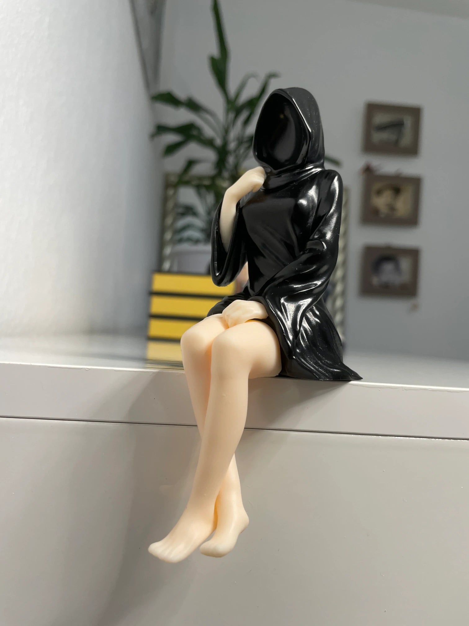 Die Hüterinnen der Stille - Exklusives Set aus 3 gesichtslosen Skulpturen, Gothic Dark Decor Statuen, Handveredeltes Sammlerstück, 15cm